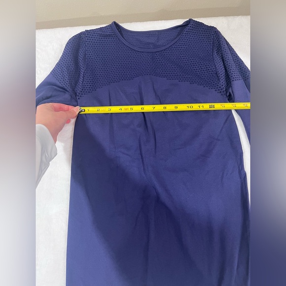 Unbranded Performance Workout Long Sleeve Top With Mesh Panels - Picture 6 of 8